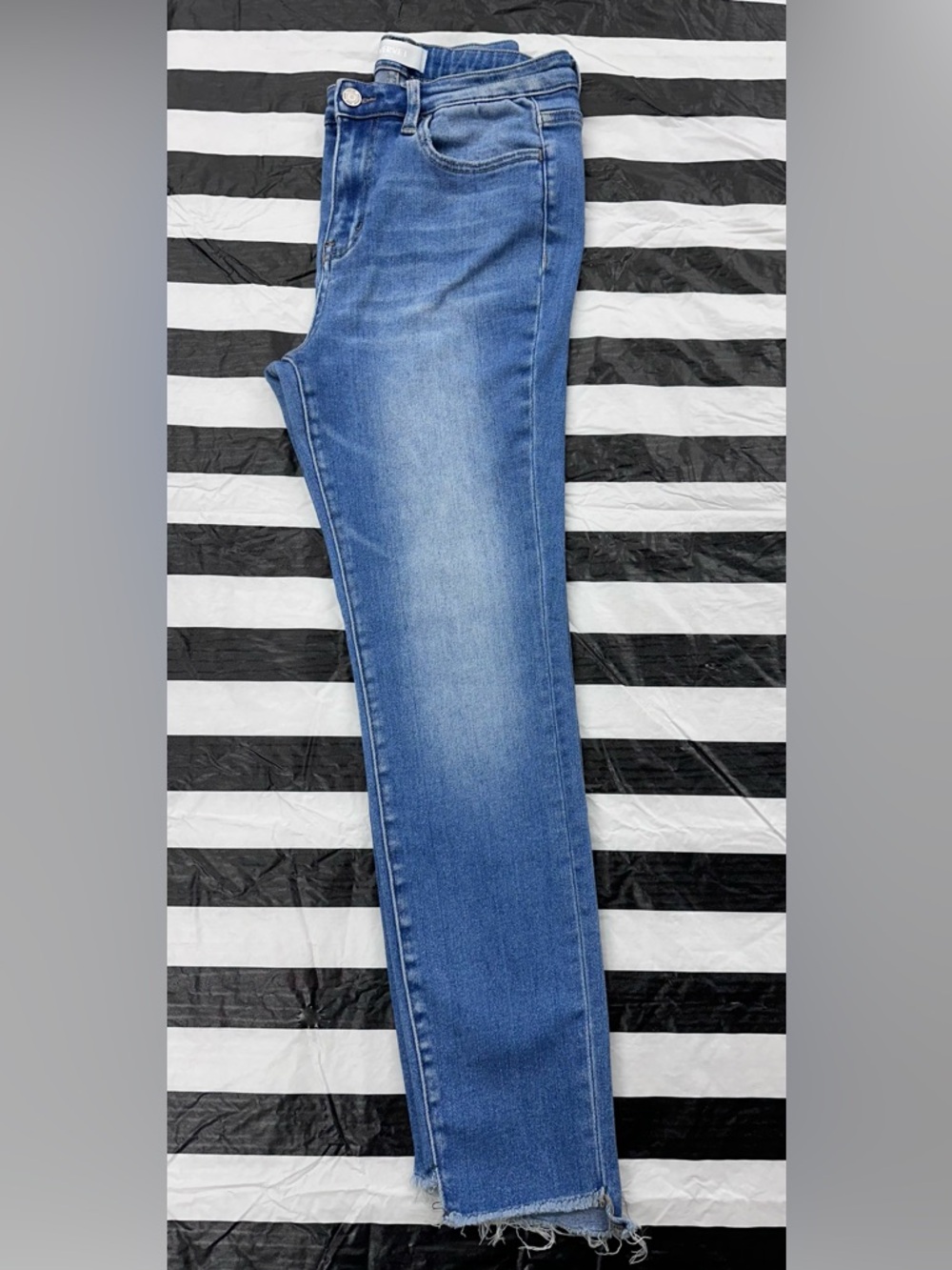 Vervet JeansSize 28